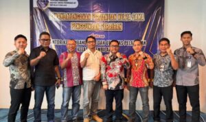 940dcc13-f5c9-4a6c-837a-63e1c57b54c4