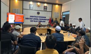 1d98f29f-a227-4e53-b8de-1de6dfab77dc